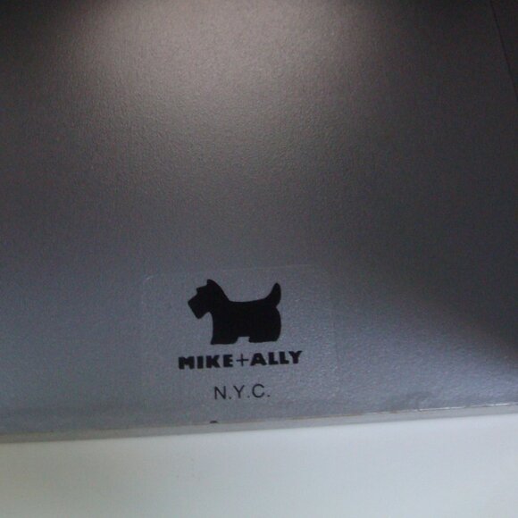 MIKE+ALLY NYC Crystal Ebony Black Boutique Tissue Box Cover *with flaws* - Picture 10 of 10